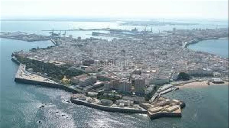 Foto a837d716-7868-494f-bc0a-0c3a44c0423f. Appartamento in Centro Histórico Cádiz