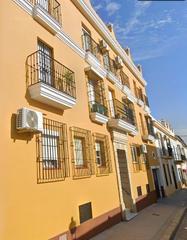 Pis a Casco Histórico - Zona Alta. Inmueble alquilado