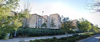 Flat in Virgen del Remedio - Parque Lo Morant. Viviendas okupada