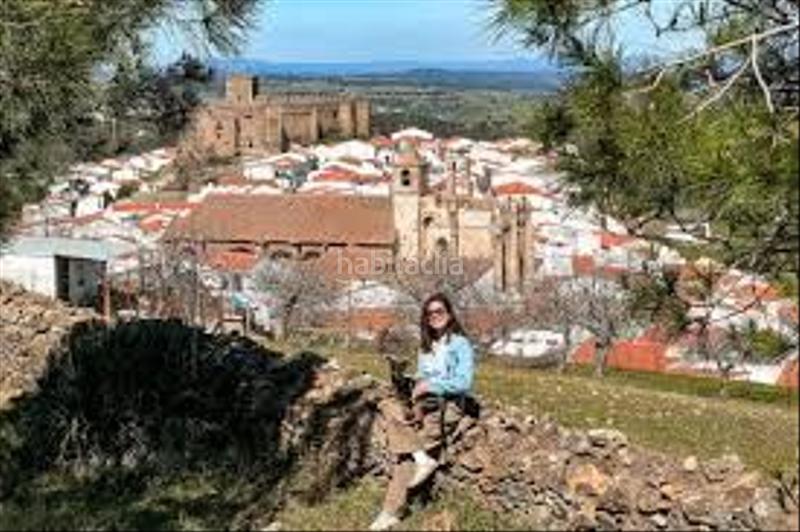 Foto 99fa0808-3447-4407-acd9-5c57f0cbe1c1. Casa adosada inmueble alquilado en Coronada (La)