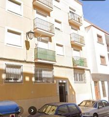 Piso en Arroyo de San Serván. Inmueble alquilado