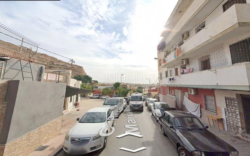 Foto a0da7d31-ab26-4714-af6d-7addac4eccfa. Piso en La Chanca - Pescadería Almería