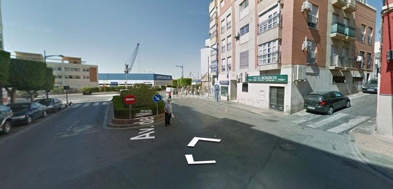 Foto 7913f79f-ebb9-42a4-bb1a-0fe0ece5b72a. Piso en La Chanca - Pescadería Almería