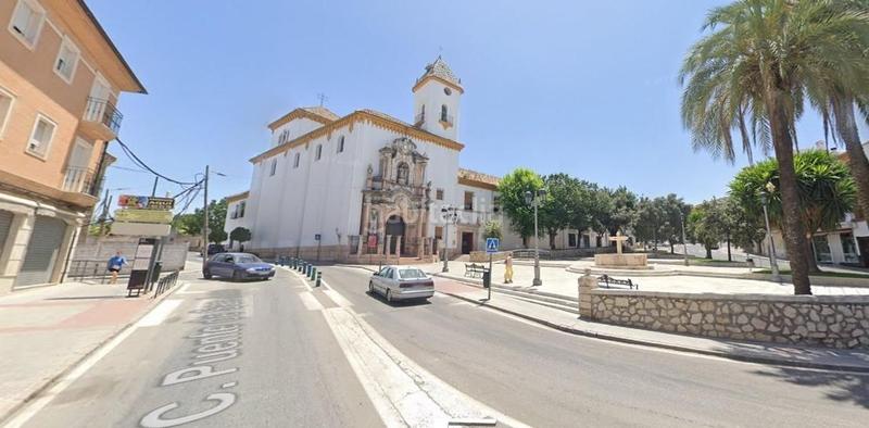 Foto e916933f-d9c7-42c9-ad00-3254fb460f5f. Piso en Centro Lucena