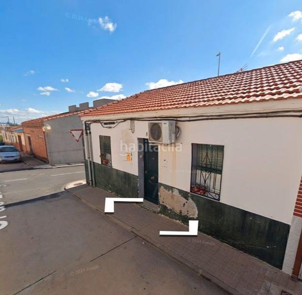 Foto d91426a1-73d8-43a3-8adb-90b0d45ae347. Casa en El Poblado - Abulagar Puertollano