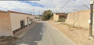 Pis a Cuevas del Almanzora Pueblo. Inmueble okupado