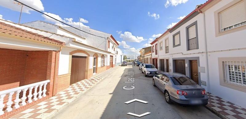 Foto 46de83a7-63a2-40a7-94f2-853e75e8dd05. Casa en Fuente Palmera
