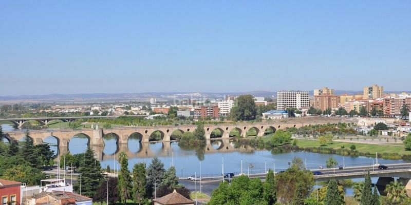 Foto 356cb401-d92c-4c62-984b-33c0ab819e58. Appartement avec parking dans Avenida Elvas Badajoz