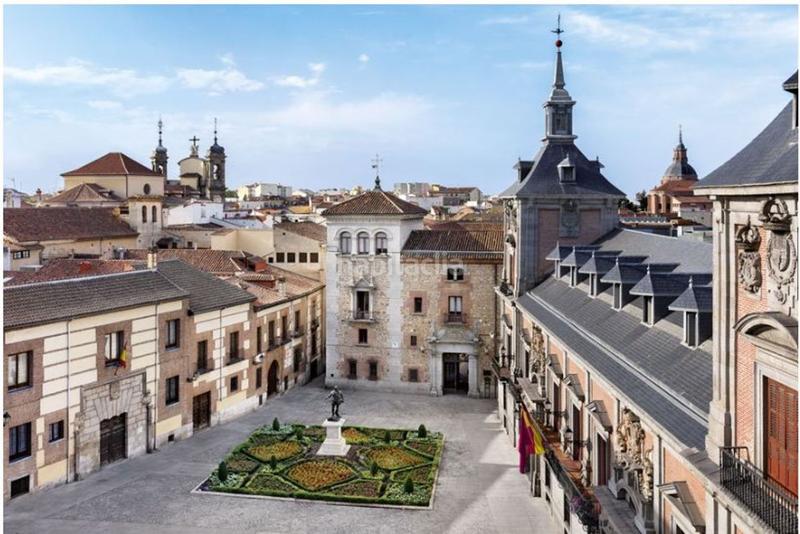 Foto c7ef3121-241b-408e-b146-7a99ce24bb35. Piso en Puerta Bonita Madrid