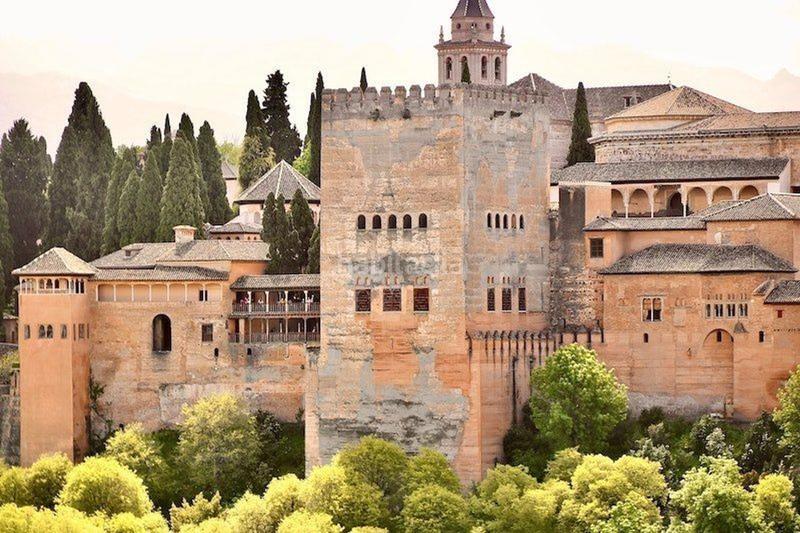 Foto b584de81-c488-4073-a945-99a2f1f81796. Casa en Güevéjar