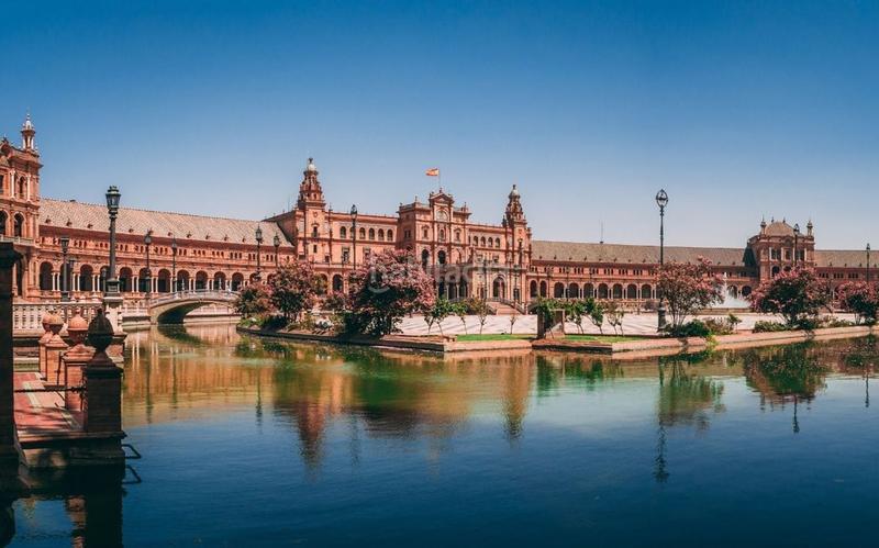 Foto a1b66dc7-83f6-4f21-9276-921b866c20bb. Casa adosada en La Paz Alcalá de Guadaira