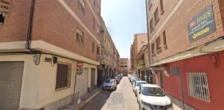 Piso en Adra. Venta de inmuebles alquilado