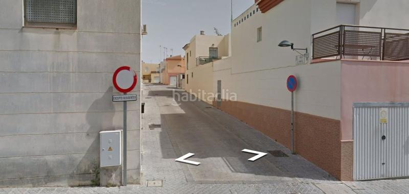 Foto 0d168c98-cd56-4a76-8476-15ba8c12f803. Casa en Mairena del Alcor