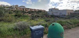 Casa adossada a Abla. 7 chalets en construccion y 7 solares  se venden