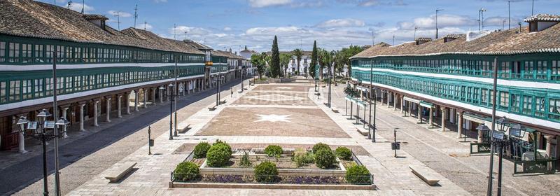 Foto eb6fd3c3-0be4-4602-baf4-53935e157796. Piso en Puerta de Toledo - Atalaya Ciudad Real