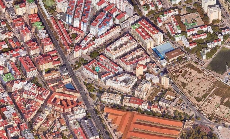 Foto 653fb98f-dbbb-40c4-89e6-97498964b123. Appartement dans astilleros - la paz - loreto - el corte inglés Cádiz