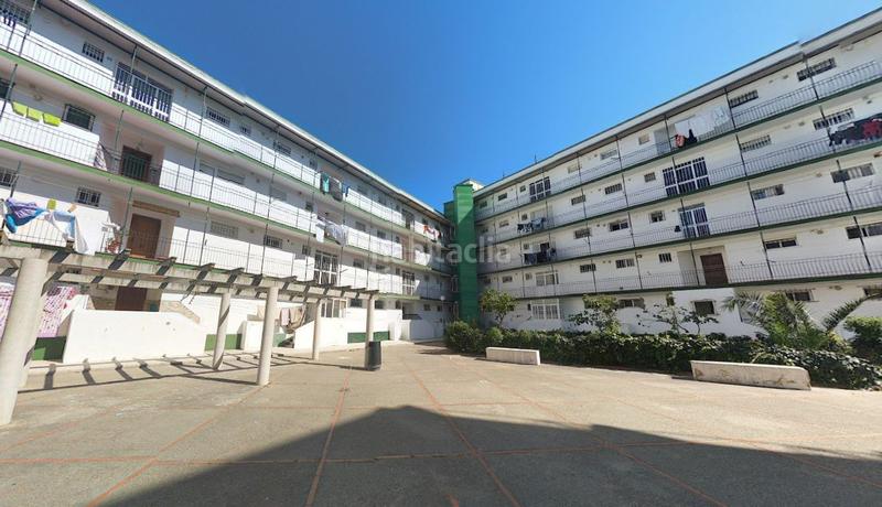 Foto 9bb7a9fc-bf3d-40b3-aaab-059f8bbf18af. Flat in astilleros - la paz - loreto - el corte inglés Cádiz