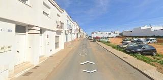 Semi detached house in Lepe