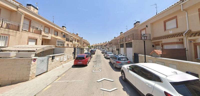 Foto a12d3865-86c2-43c3-b47d-462f6877f0fb. Casa adossada a Las Lomas Seseña