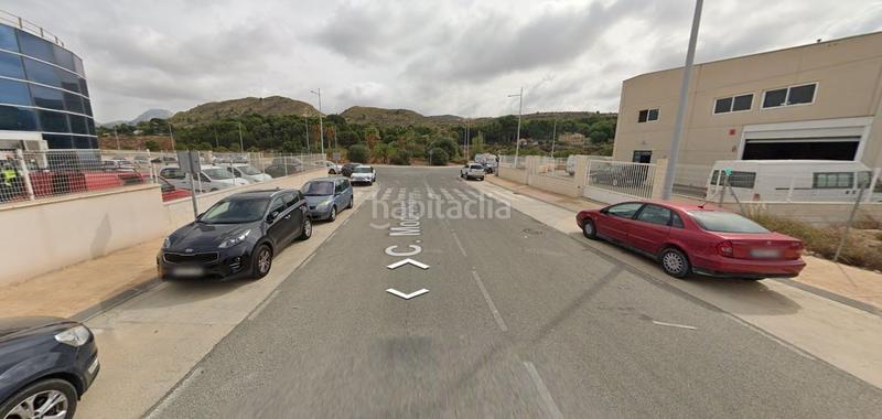 Foto d5d28123-be3a-4c68-96e9-c9dcac2ebe7f. Nave industrial en Campo Alto-Club de Campo Elda