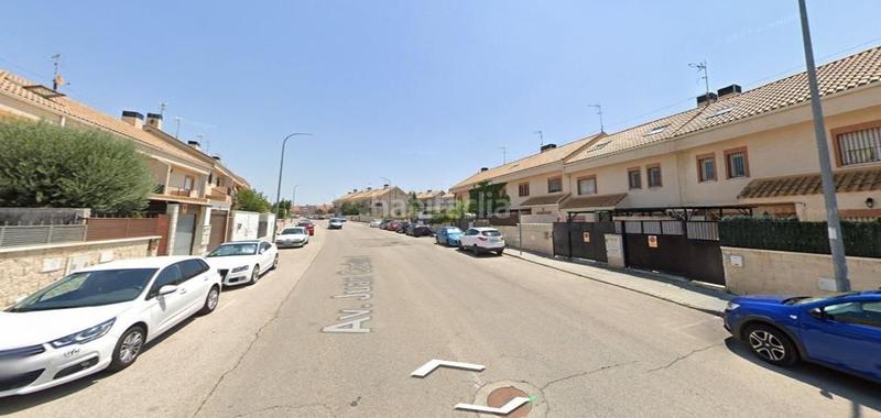 Foto 36bd813a-4159-42ee-adc1-cc583cf3d9ae. Casa a schiera in Las Lomas Seseña