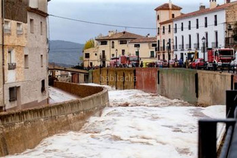 Foto d8443848-918a-4e2a-af90-35d6eeb1b9f4. Piso en Almansa