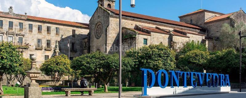 Foto 6469f255-cb3c-4234-8ce9-97432da41203. Edifici a Lalín