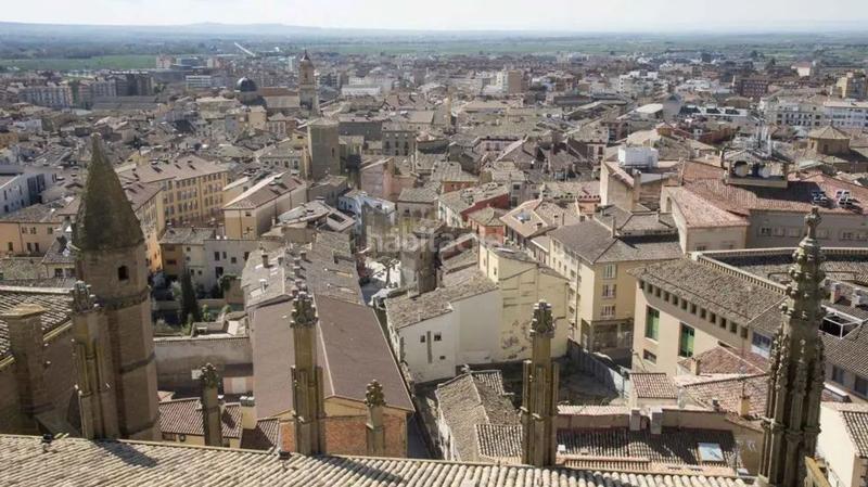 Foto b657e96f-136d-400f-8fd1-04990c09f90f. Edifici a Almudévar