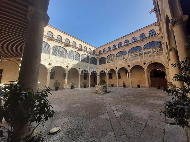 Foto 116573ce-9b21-4625-8b2e-bf0399b2eb9d. Edificio en La Asunción - La Inmaculada León