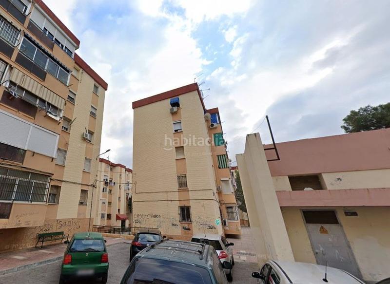 Foto f003b688-8494-4b0b-ba43-ade0a6372eec. Piso en Palma - Palmilla Málaga