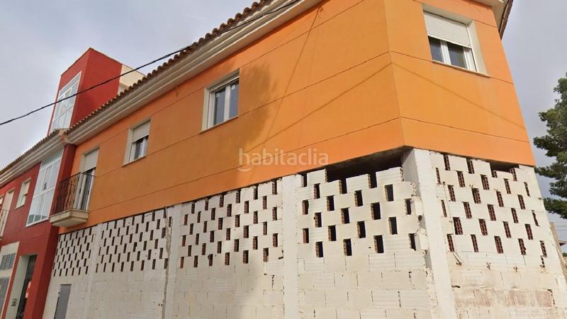Foto f811a0dc-82c3-4c86-a2e3-966b7d2e986d. Edificio en Jumilla