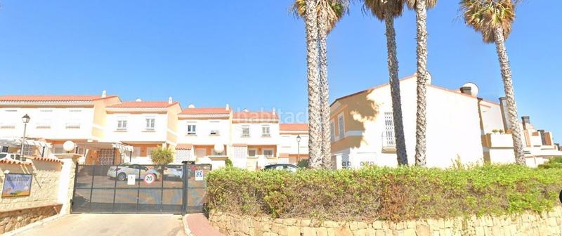 Foto b97b1972-e477-40ac-bf15-d031067cbe7b. Casa en La Duquesa Manilva