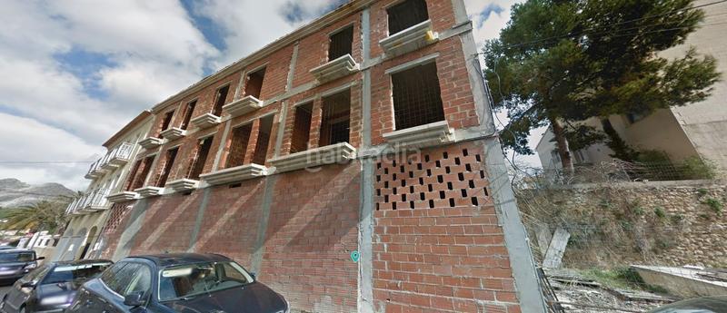 Foto e9bd709a-d462-48c3-a05a-ea8bb7b39132. Edificio en Parcent