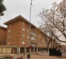 Etagenwohnung in Reyes Católicos