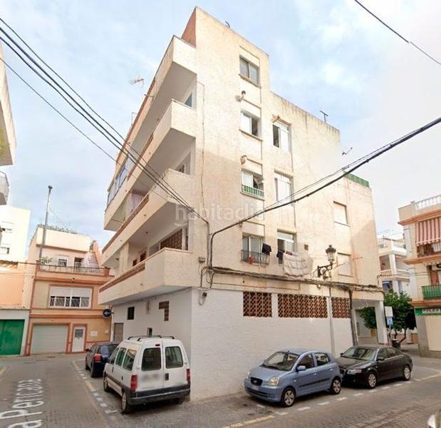 Foto ec27bde4-e1ea-4b5b-a83a-e94b6e364805. Piso en Centro Torre del Mar