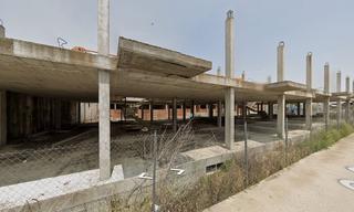Edificio en Borox