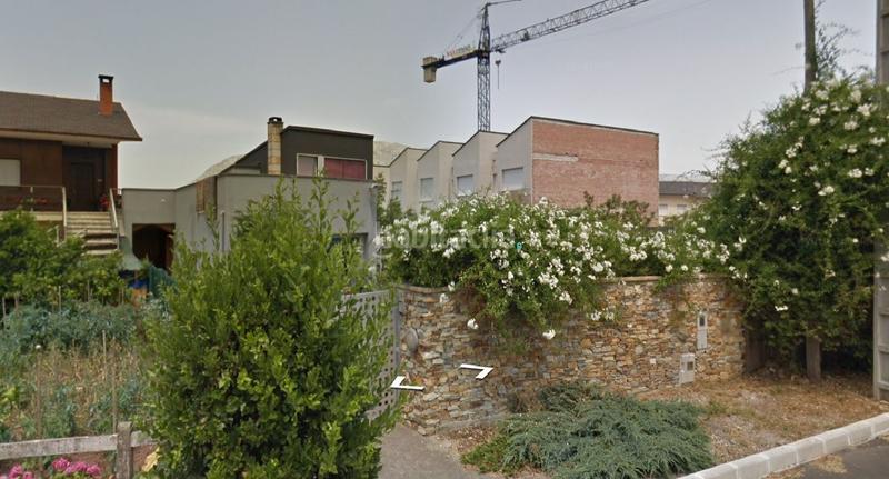 Foto f0640ae6-5f95-4561-b735-03fbb75e528a. Edifici a Corrales de Buelna (Los)