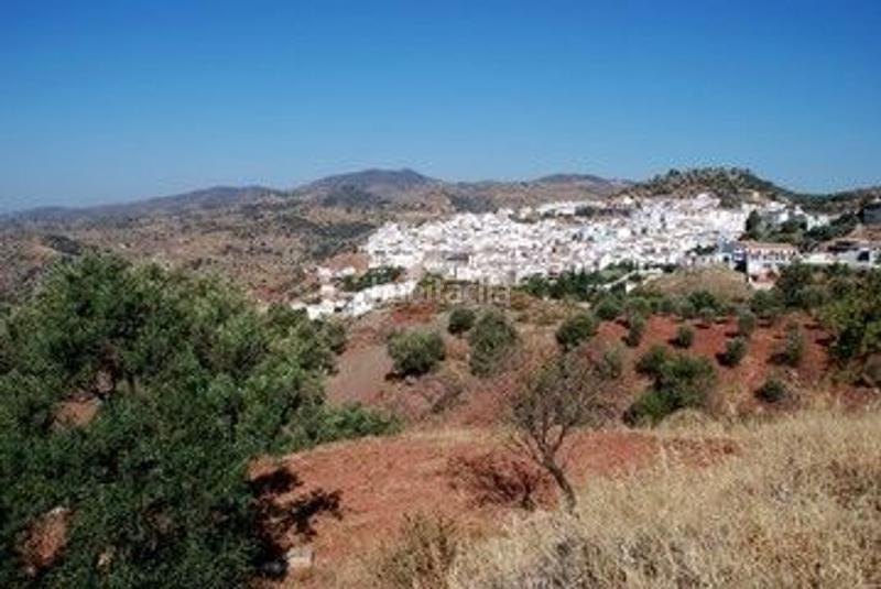 Foto 76c32ebf-3629-4898-9893-5a9446995af0. Semi detached house in Almogía