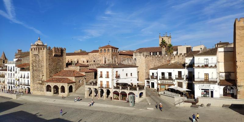 Foto 48467e8a-92fc-44c4-8967-d68345a3d4ee. Appartement dans Centro Cáceres