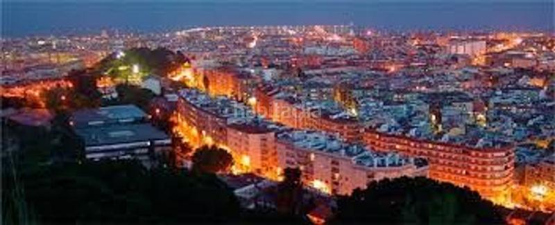 Foto ce223dfb-899e-4eb8-a136-eb6441a0bd75. Edificio in Ca n´Oriol Rubí