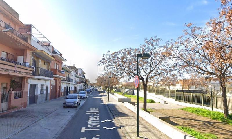 Foto 6c9e1eb2-4f5e-4a5a-b7a0-b4d9a577e9dd. Casa a Torreblanca Sevilla