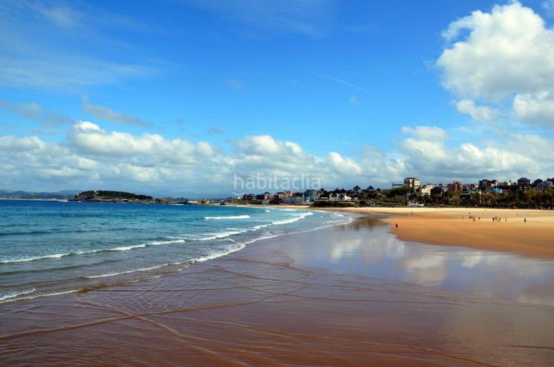 Foto 1df2a4f8-f05e-404e-bcdd-a0d62b5ee625. Edificio en Arredondo