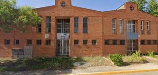 Bâtiment à usage industriel à Almansa. Se vende imnueble alquilado