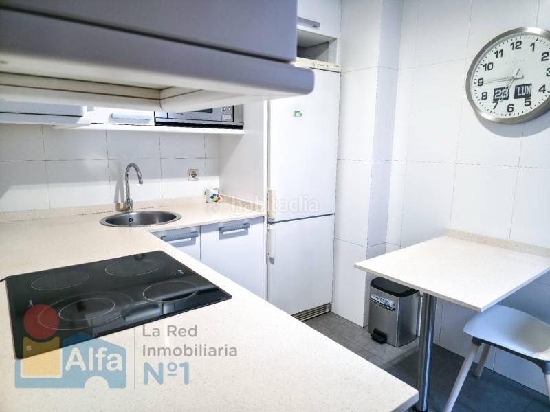 Foto e334bcfb-c0de-4629-9b5f-8f1dcbcb2169. Rent flat with heating parking in Centro - Areal Vigo