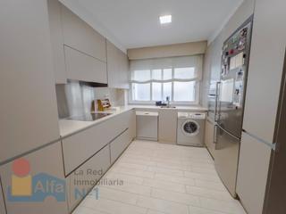 Piso en O Castro. Piso en venta en plaza españa  vigo pontevedra