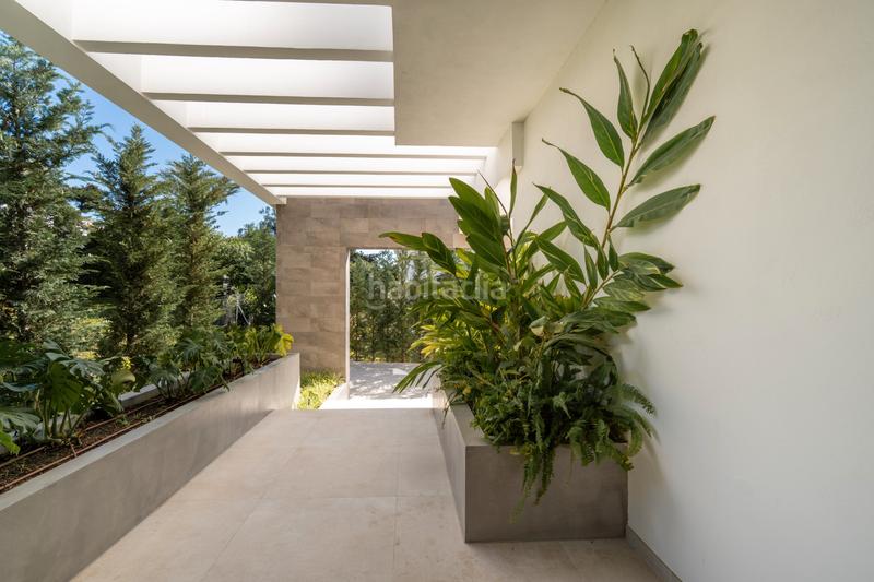 Foto 3f7aadc9-0ba0-4515-bd68-4c4ea34f8191. Chalet con camino riscaldamento parcheggio piscina in Marbella