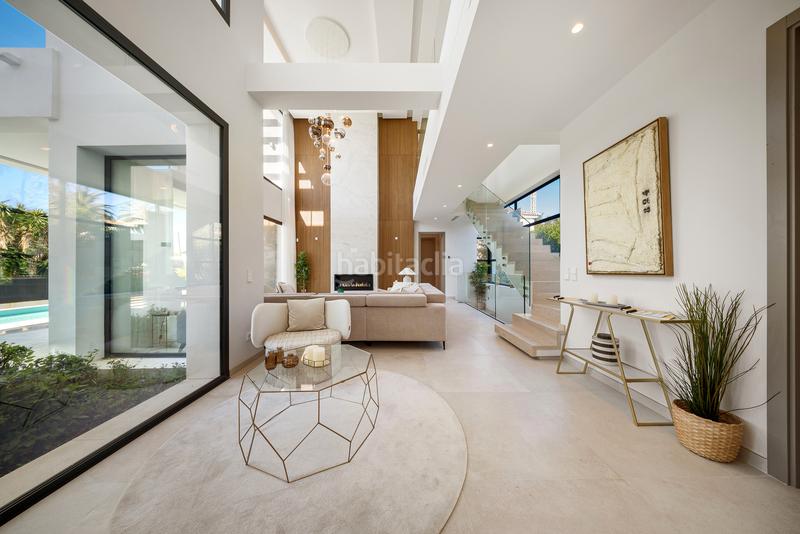 Foto 8ab3e2b9-4a69-49c0-9169-425003c7c1d9. Chalet con camino riscaldamento parcheggio piscina in Marbella