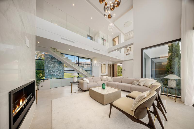 Foto a4216987-3efc-4098-884f-56233ad6e1da. Chalet con camino riscaldamento parcheggio piscina in Marbella