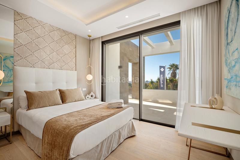 Foto eb96ce4d-ec67-4b6e-a30c-95b133b67862. Chalet con camino riscaldamento parcheggio piscina in Marbella