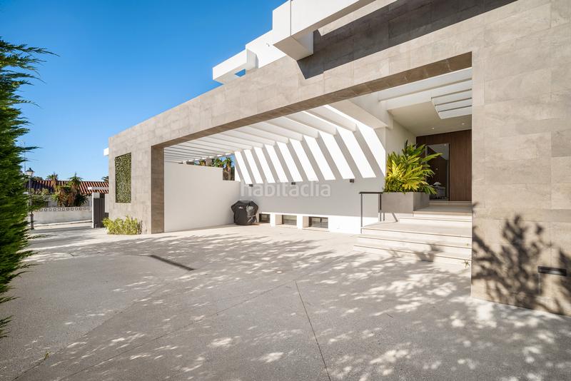 Foto f280a3a0-cf6b-407e-beb5-224a3bbf8df5. Chalet con camino riscaldamento parcheggio piscina in Marbella